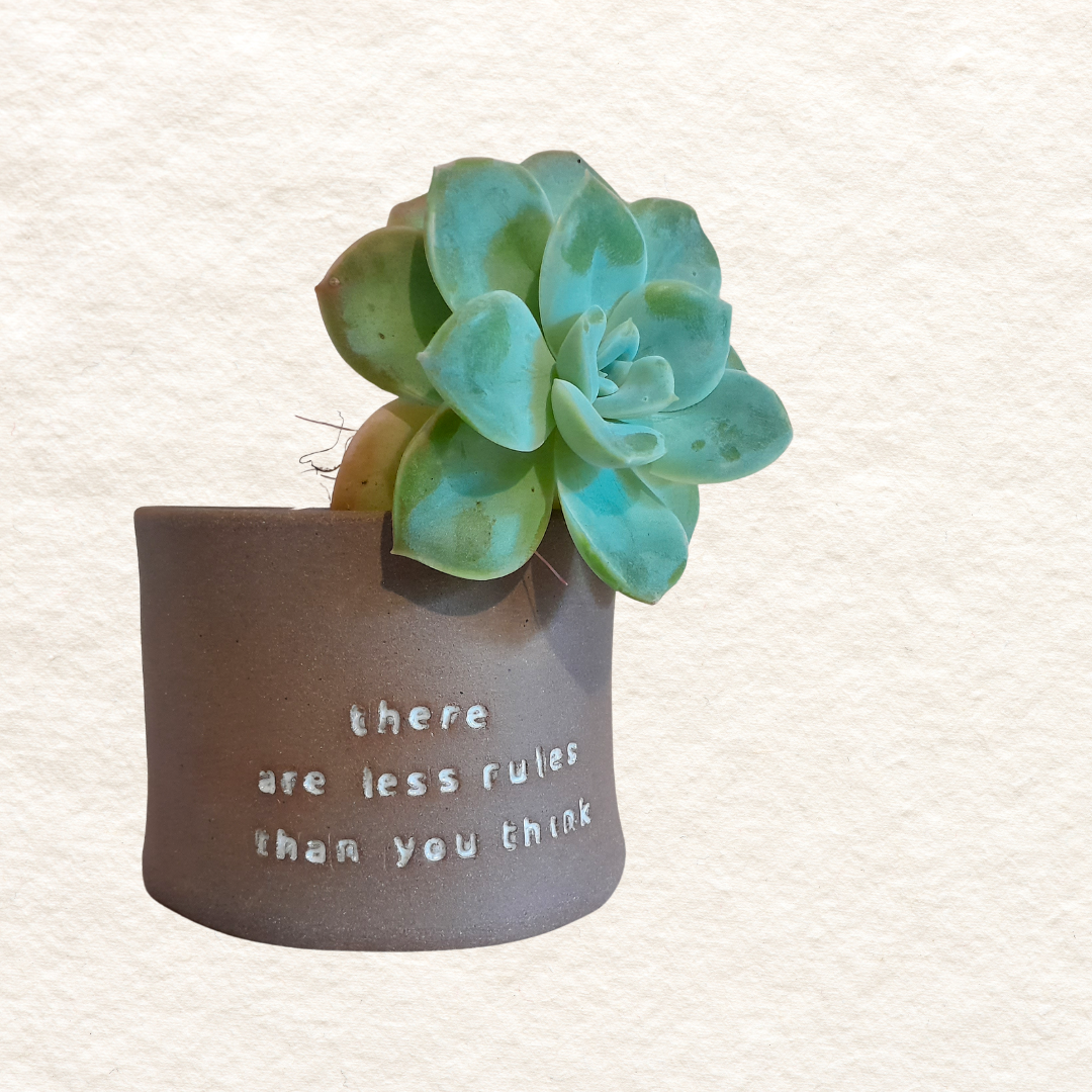 Small (Reversable) Terracotta Planter - rules